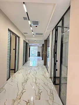 Satılır obyekt 330 m²