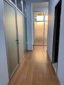 Kirayə verilir 3 otaqlı ofis 120 m²