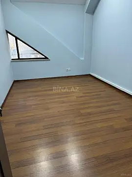 Kirayə verilir 3 otaqlı ofis 120 m²