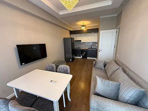 Kirayə verilir 2 otaqlı mənzil 60 m²