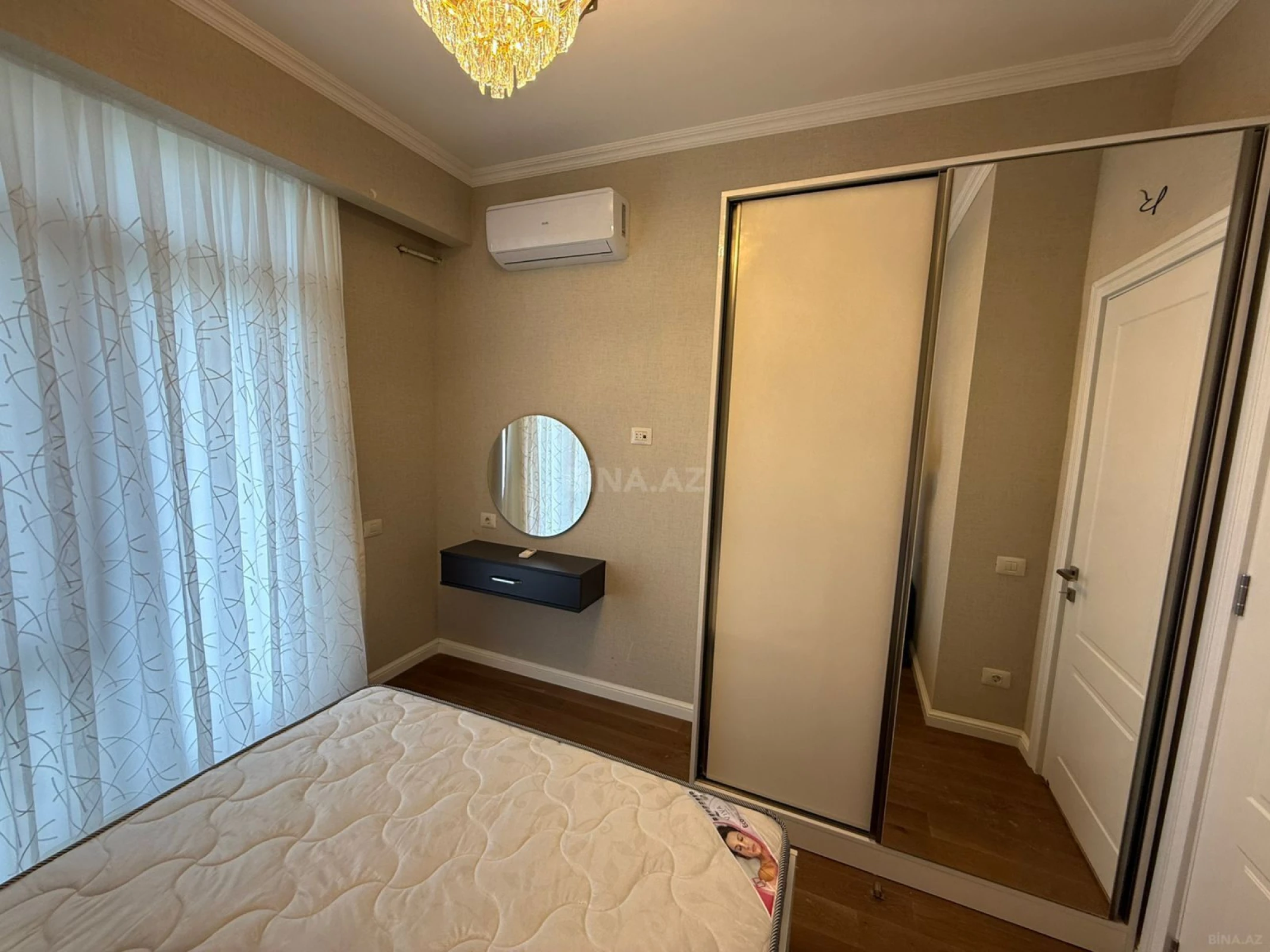 Kirayə verilir 2 otaqlı mənzil 60 m²