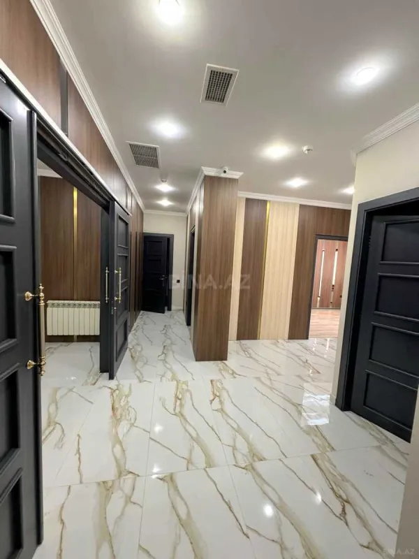 Satılır obyekt 550 m²