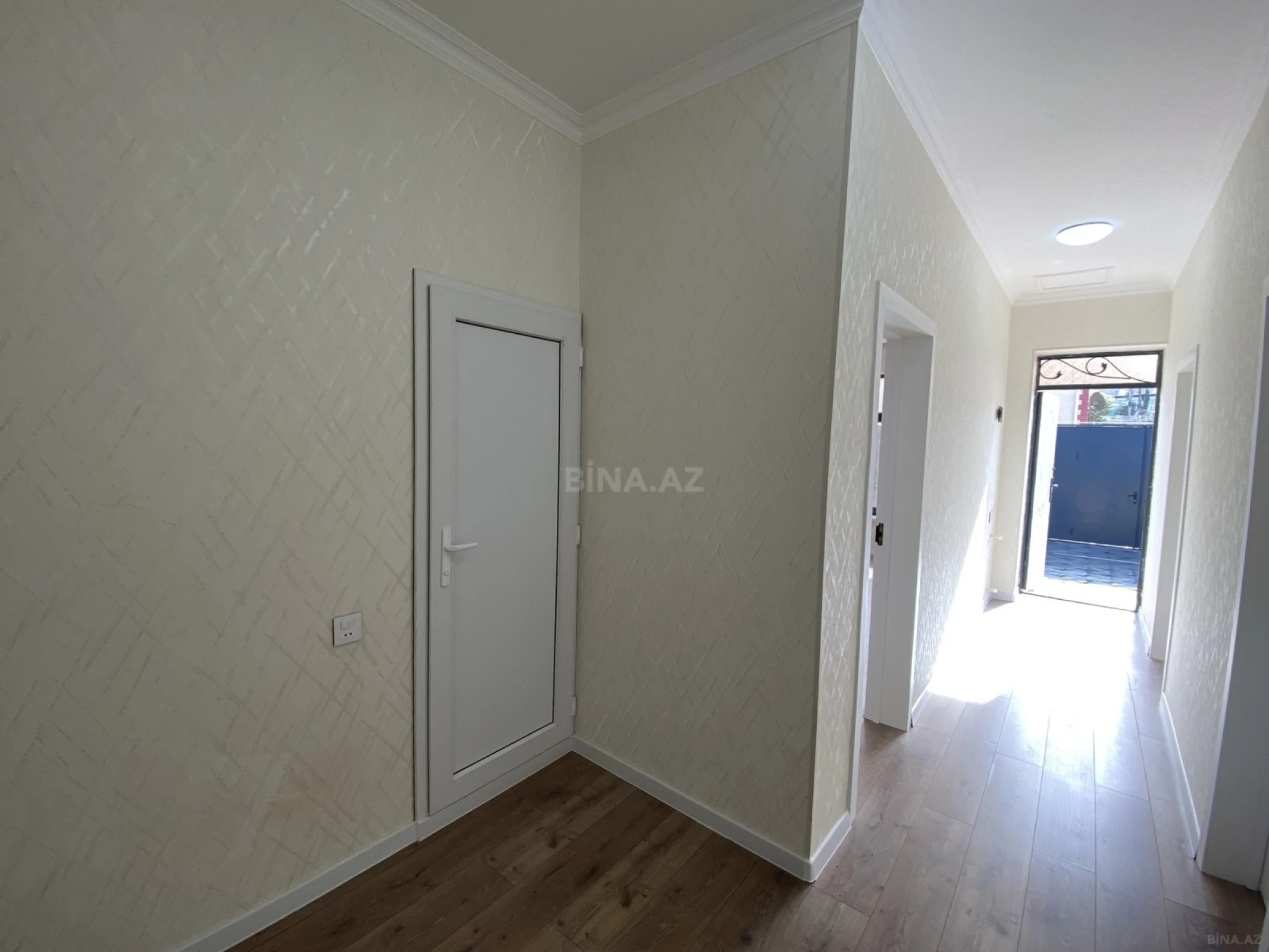 Satılır 4 otaqlı həyət evi 100 m²