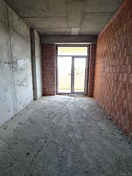 Satılır 2 otaqlı mənzil 71 m²