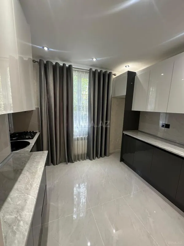 Satılır 3 otaqlı mənzil 65 m²