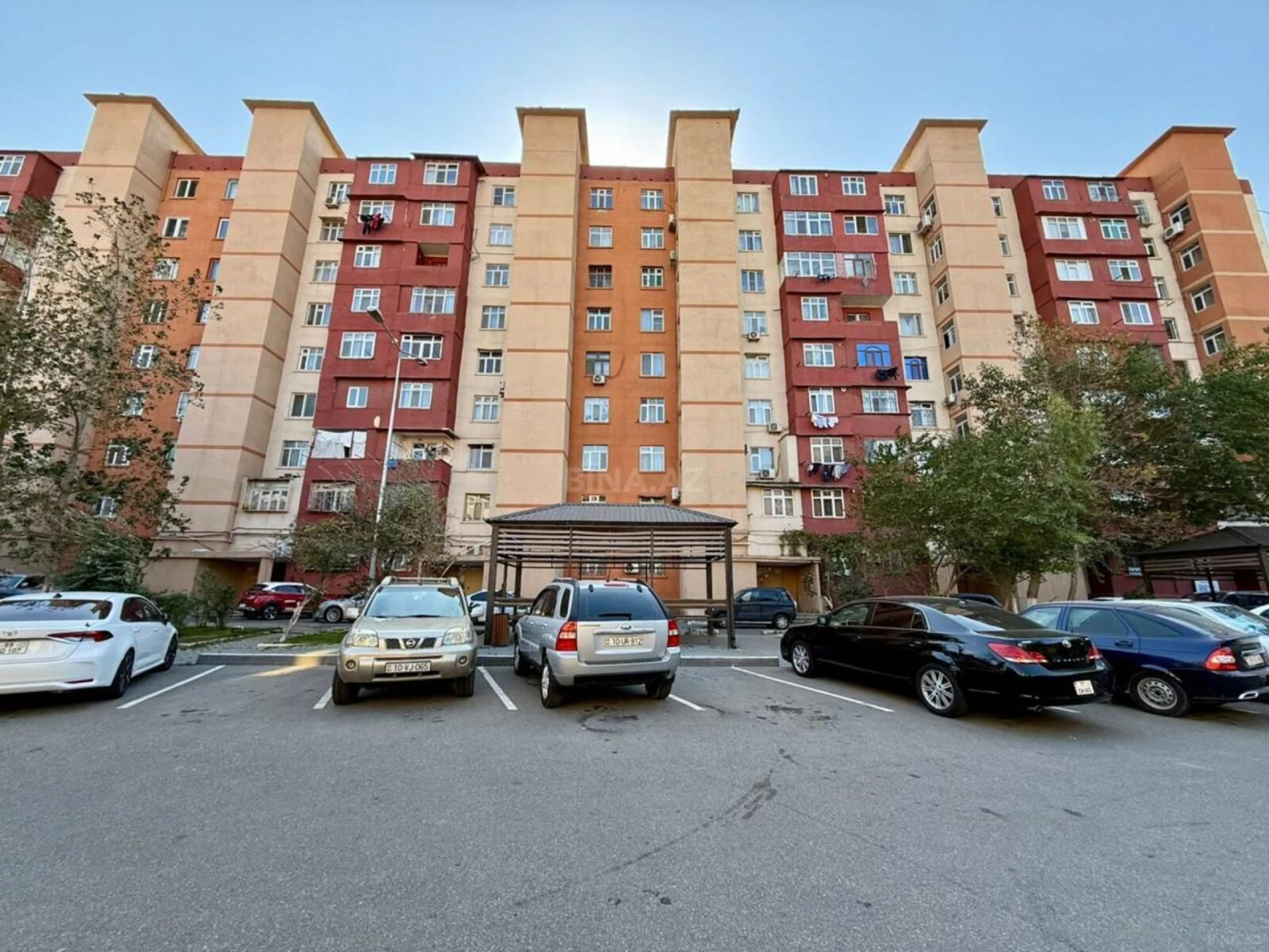 Satılır 2 otaqlı mənzil 65 m²