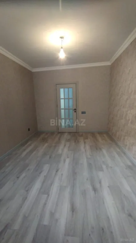 Satılır 4 otaqlı mənzil 105 m²