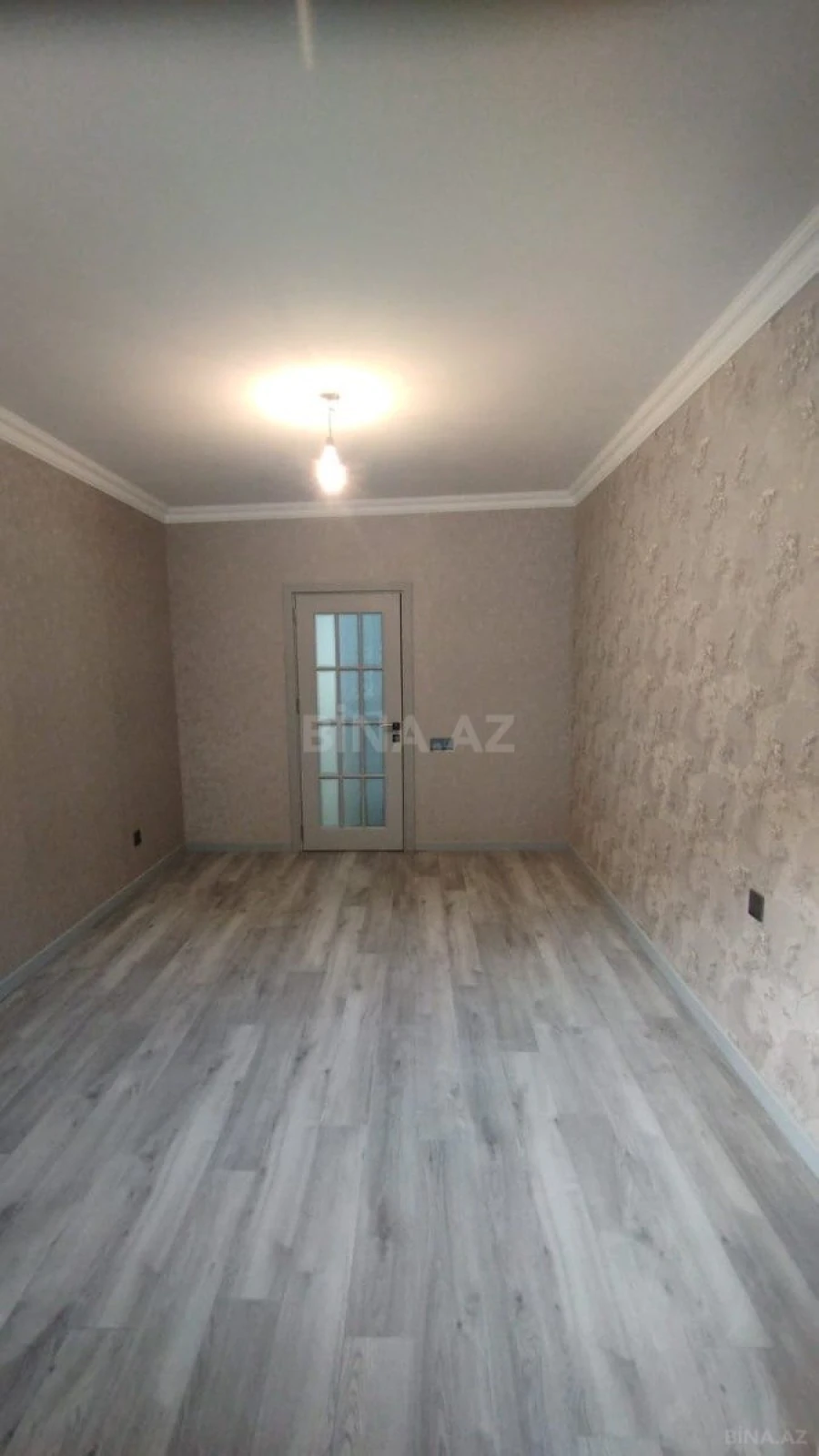 Satılır 4 otaqlı mənzil 105 m²