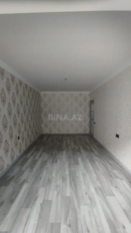 Satılır 4 otaqlı mənzil 105 m²