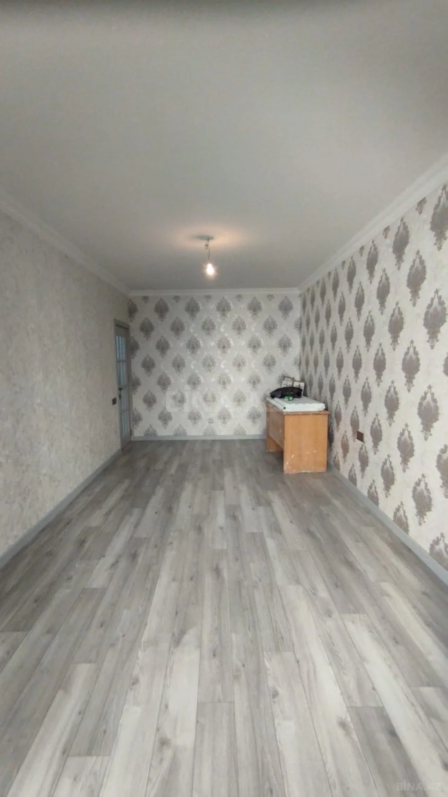 Satılır 4 otaqlı mənzil 105 m²