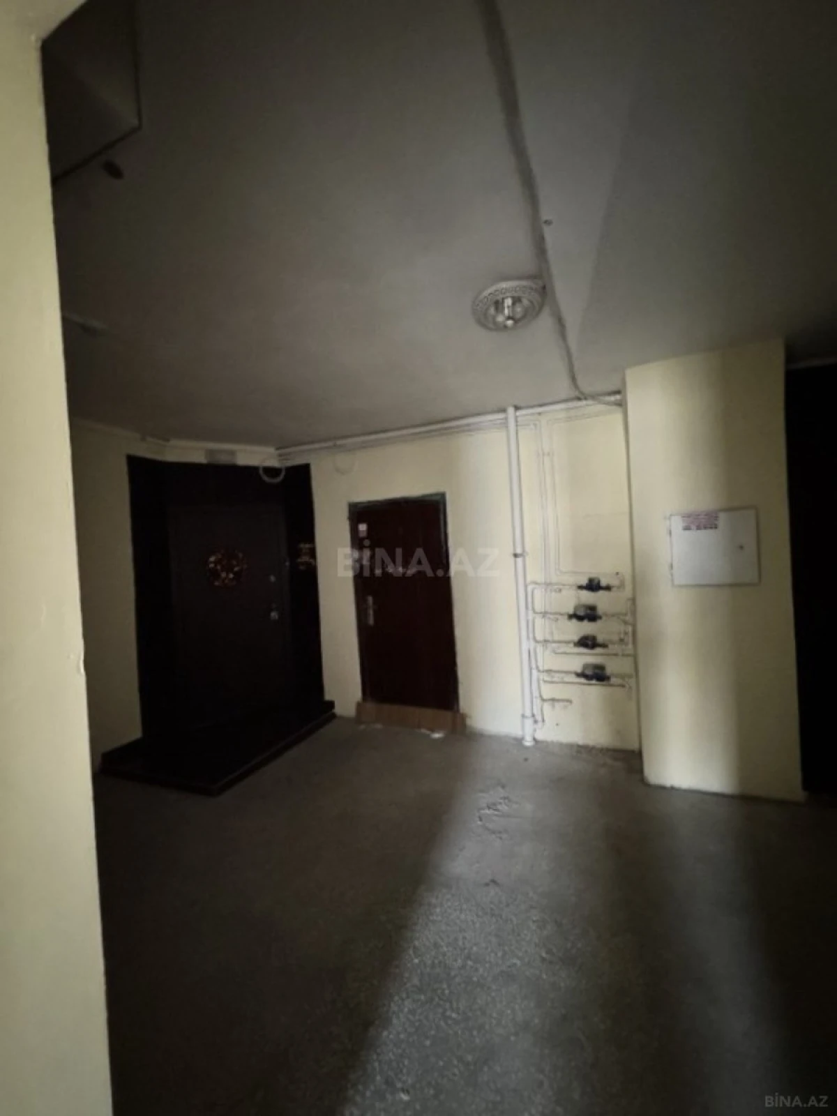 Satılır 2 otaqlı mənzil 70 m²