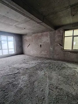 Satılır obyekt 135 m²