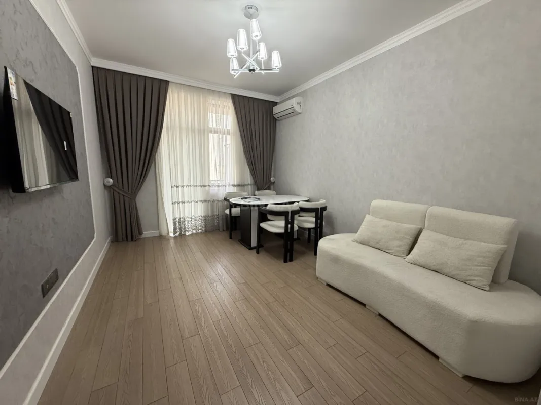 Kirayə verilir 2 otaqlı mənzil 60 m²