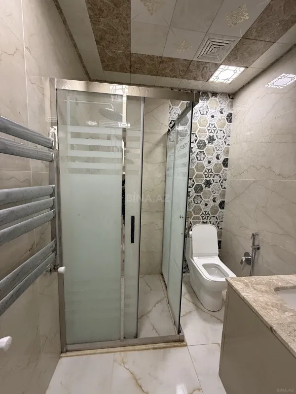 Kirayə verilir 2 otaqlı mənzil 60 m²