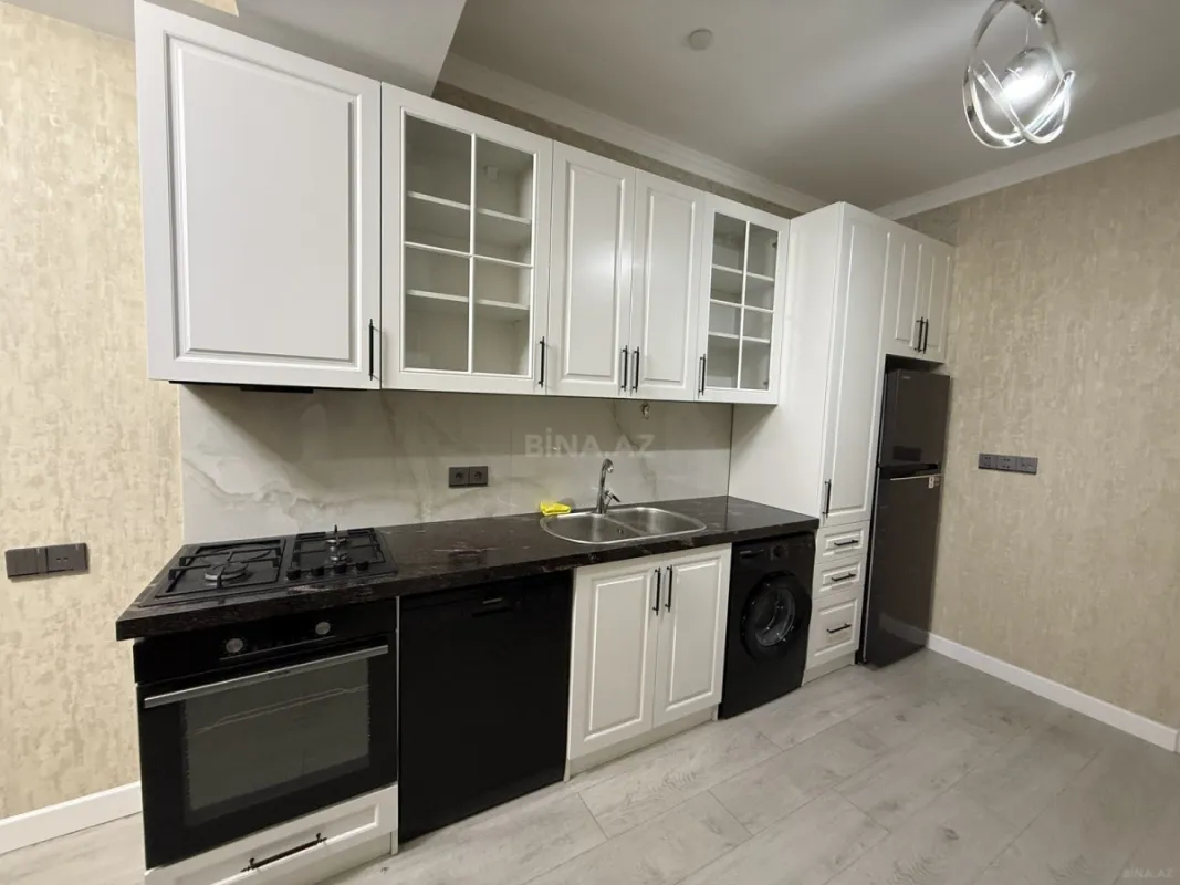 Kirayə verilir 2 otaqlı mənzil 60 m²