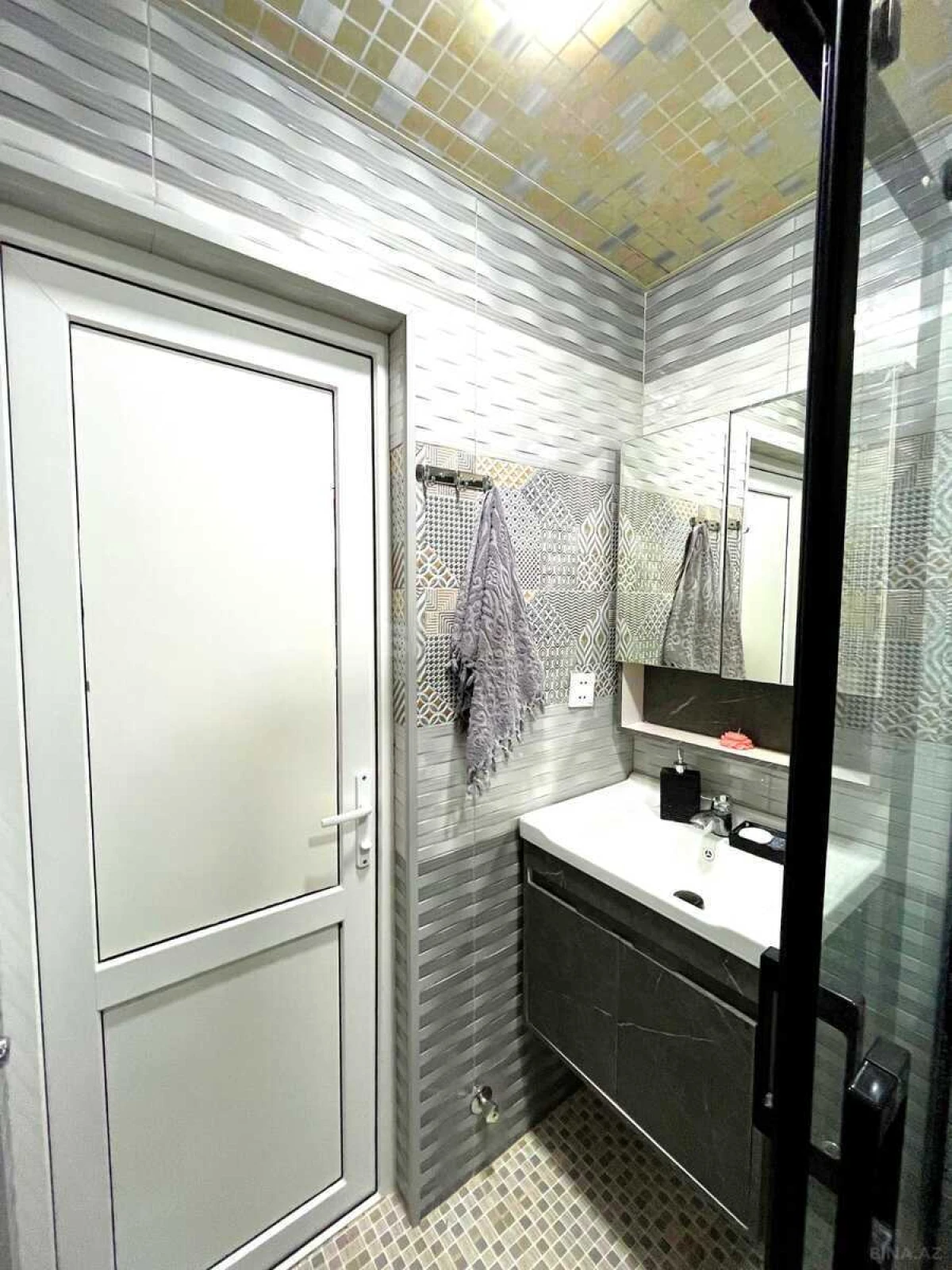 Satılır 2 otaqlı mənzil 50.5 m²