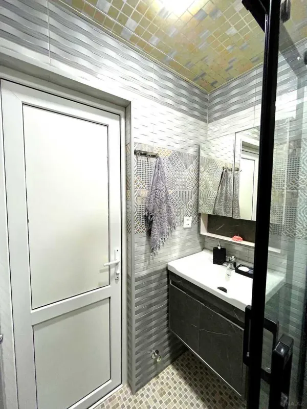 Satılır 2 otaqlı mənzil 50.5 m²