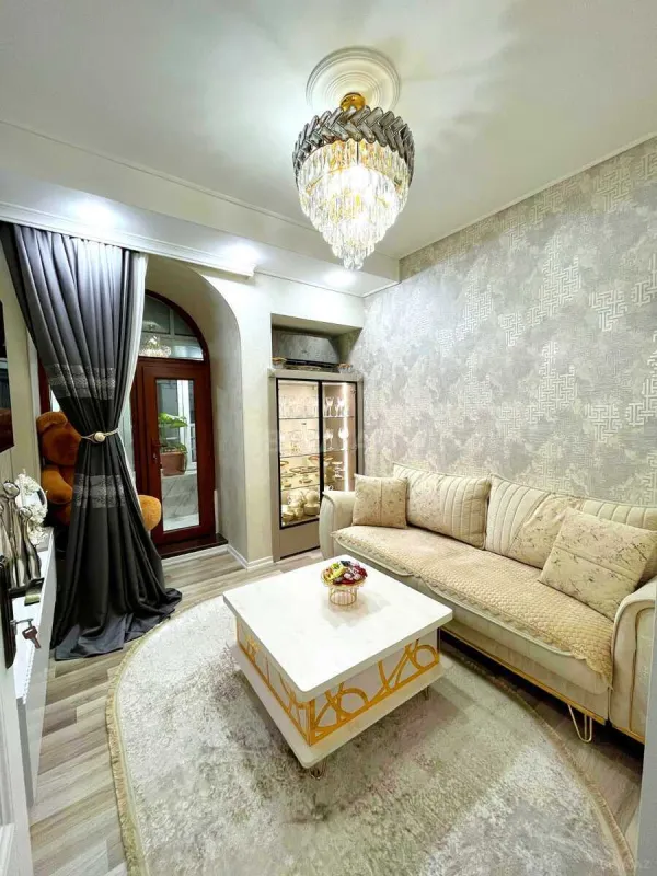 Satılır 2 otaqlı mənzil 50.5 m²
