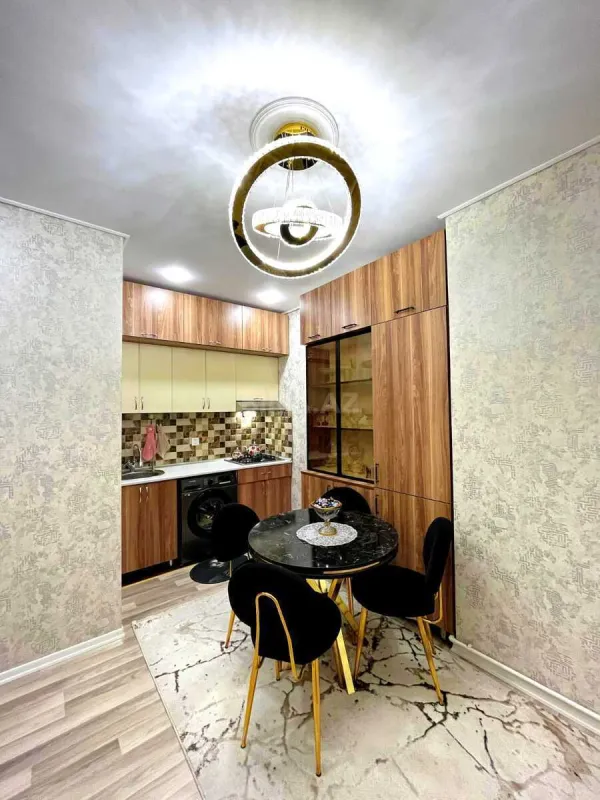 Satılır 2 otaqlı mənzil 50.5 m²