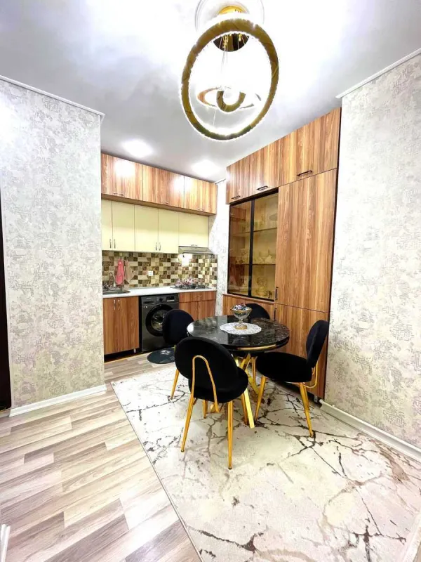 Satılır 2 otaqlı mənzil 50.5 m²