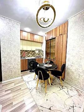Satılır 2 otaqlı mənzil 50.5 m²