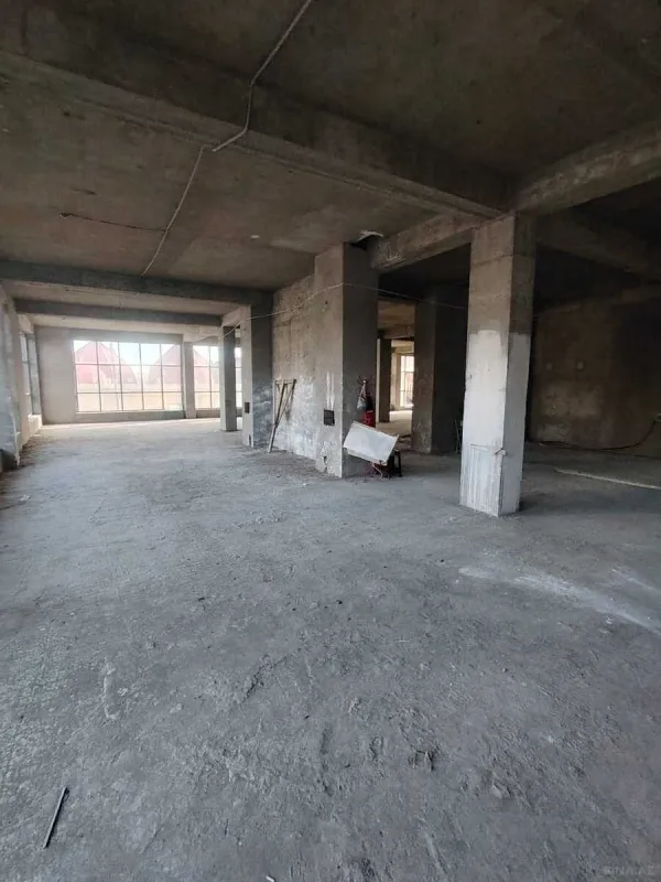 Kirayə verilir obyekt 400 m²