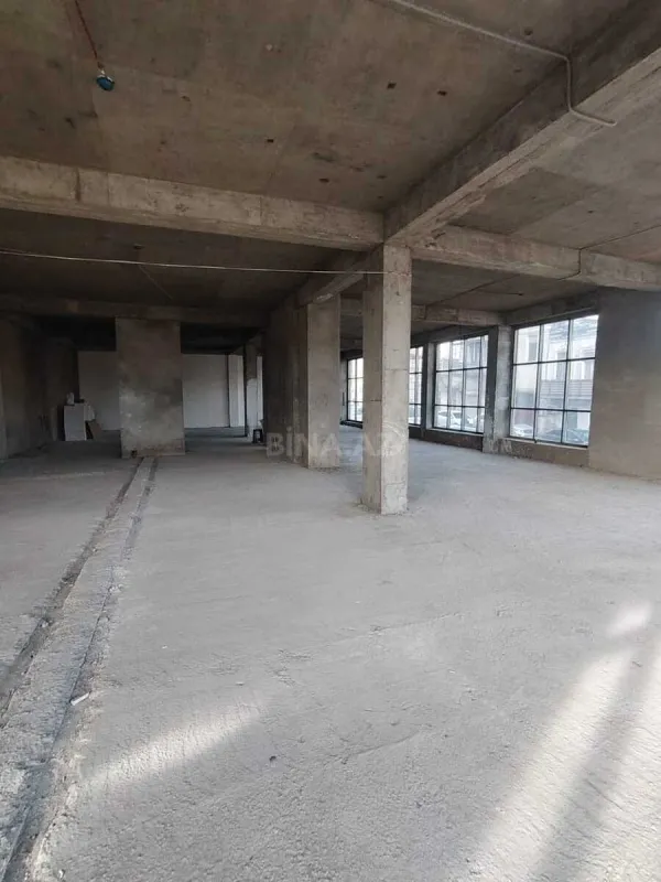 Kirayə verilir obyekt 400 m²