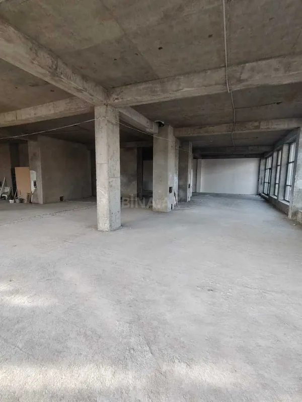 Kirayə verilir obyekt 400 m²