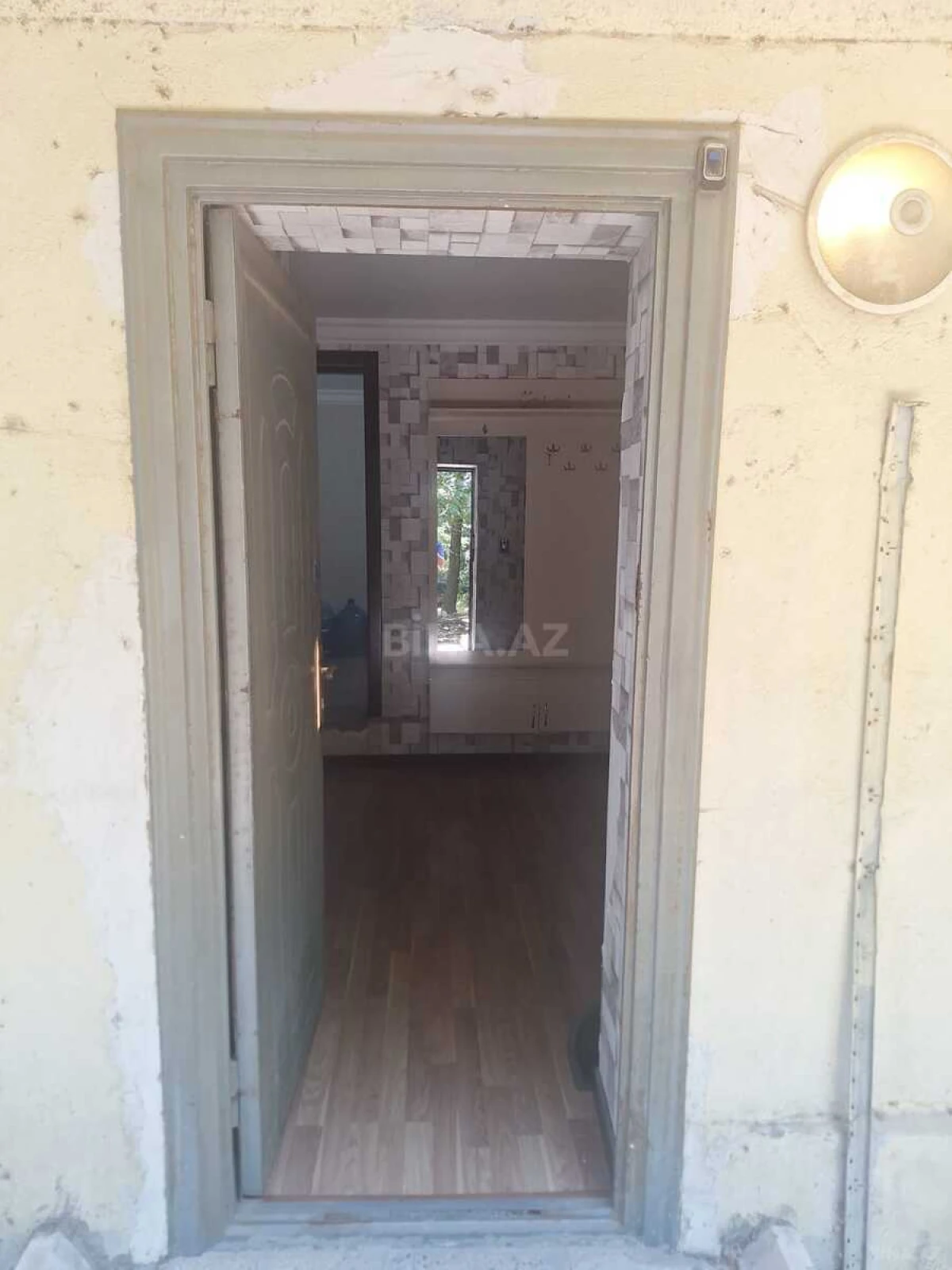 Satılır obyekt 90 m²