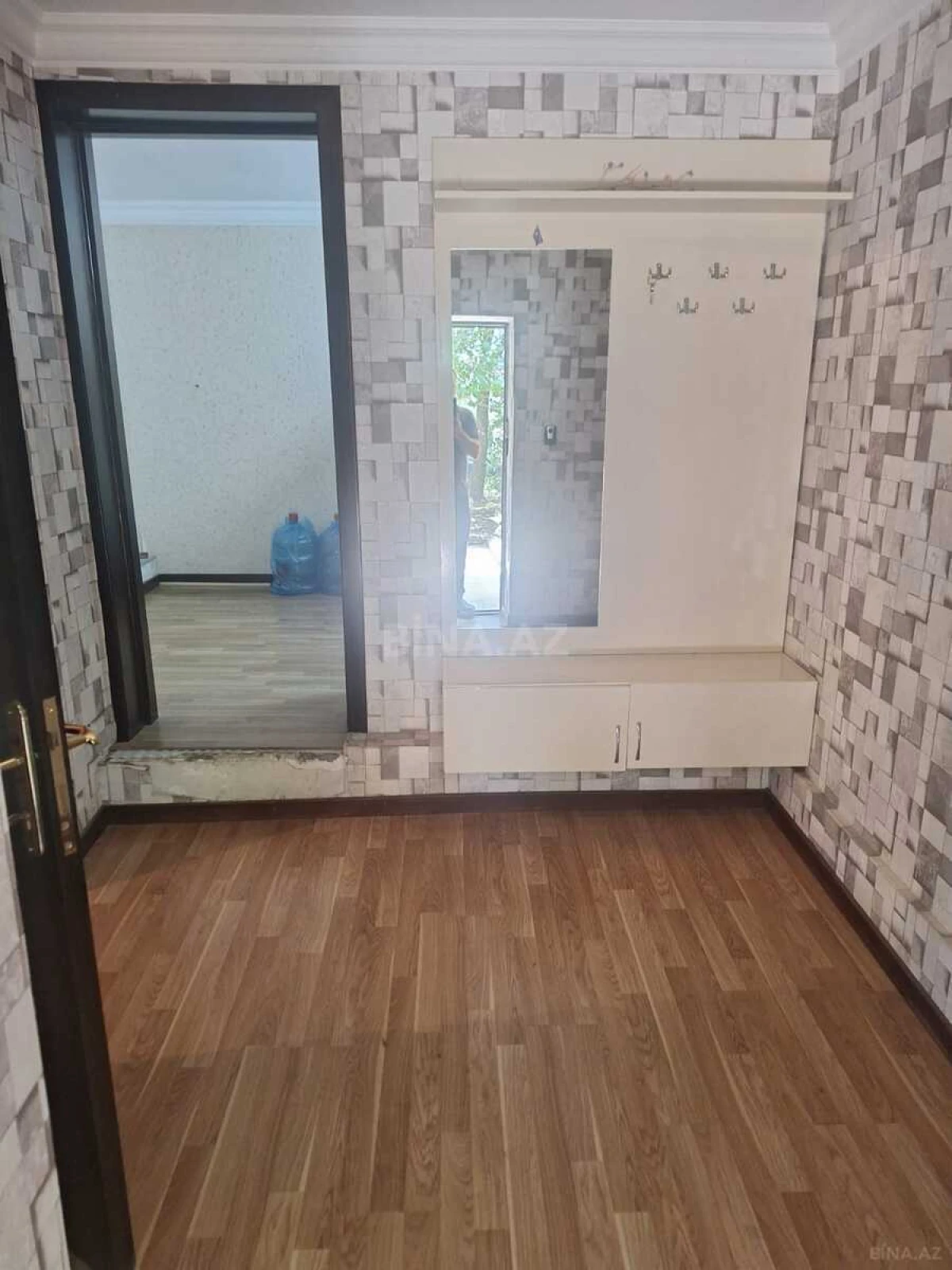 Satılır obyekt 90 m²