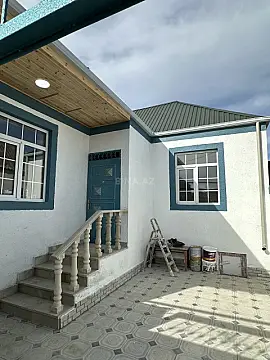 Satılır 2 otaqlı həyət evi 55 m²