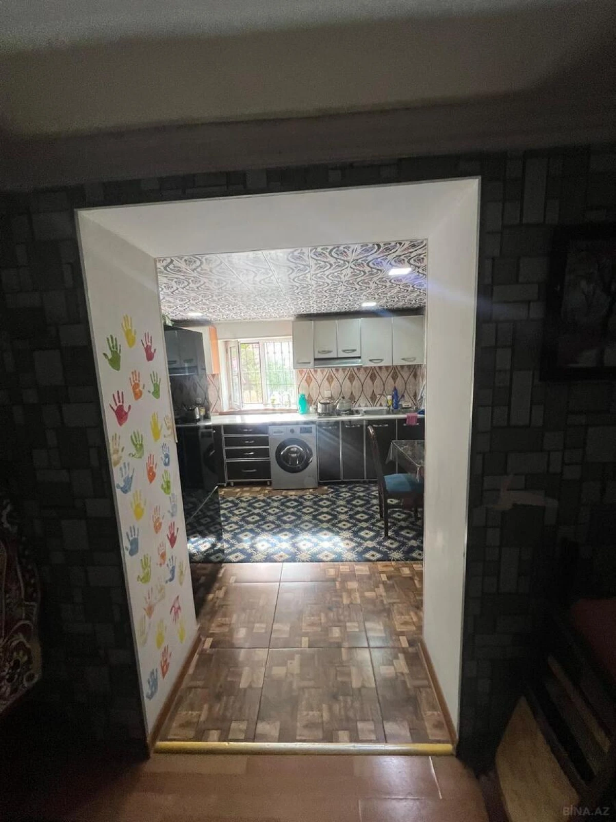 Satılır 14 otaqlı həyət evi 240 m²