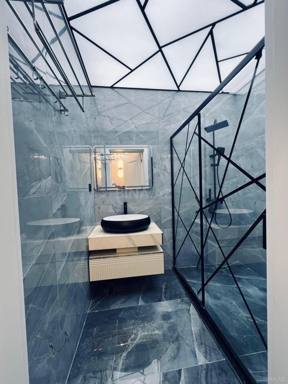 Satılır 2 otaqlı mənzil 55 m²