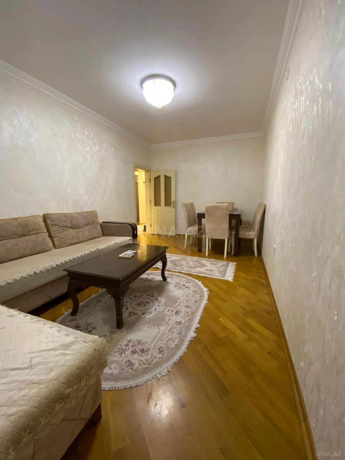 Satılır 2 otaqlı mənzil 60 m²