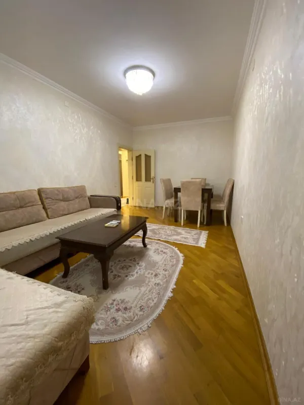 Satılır 2 otaqlı mənzil 60 m²