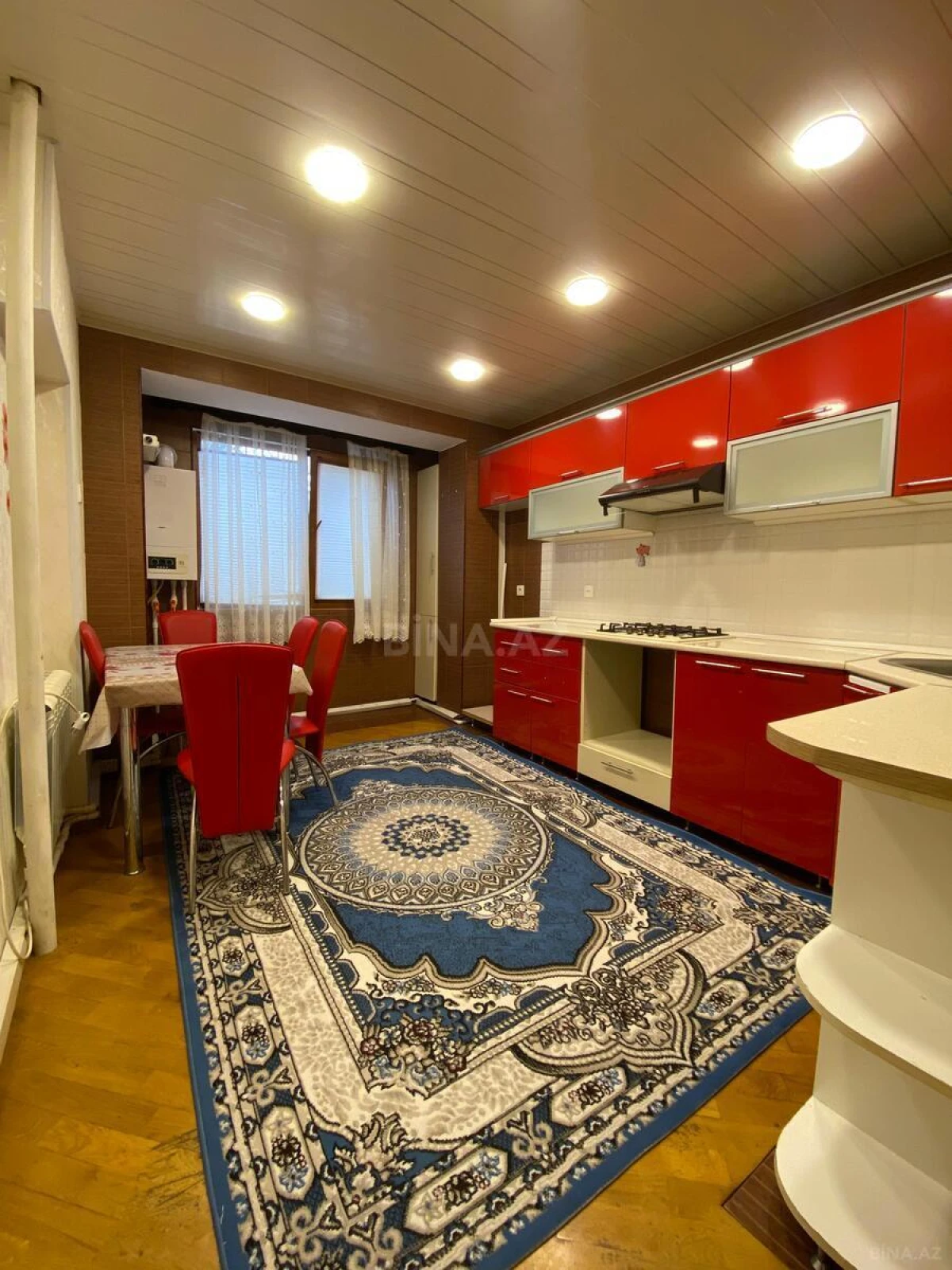 Satılır 2 otaqlı mənzil 60 m²