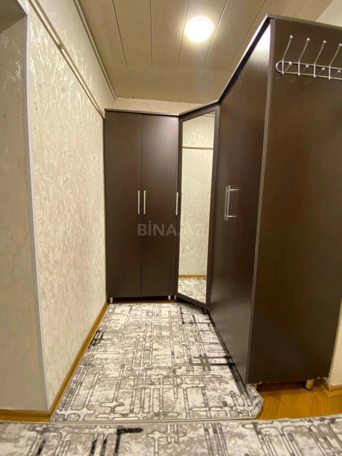 Satılır 2 otaqlı mənzil 60 m²