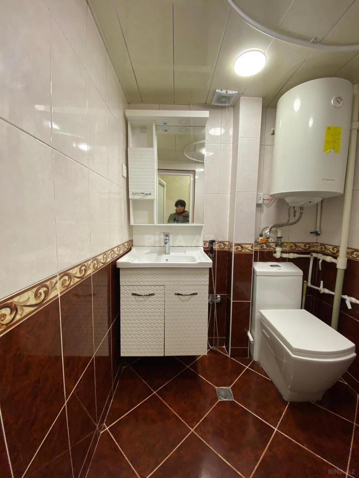 Satılır 2 otaqlı mənzil 60 m²