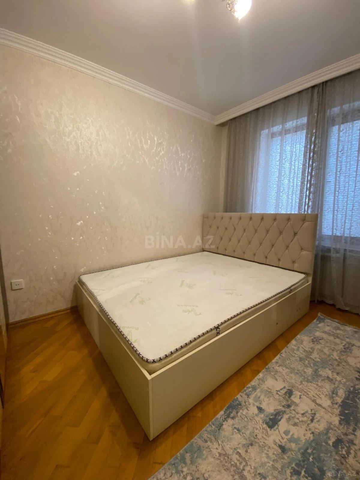 Satılır 2 otaqlı mənzil 60 m²