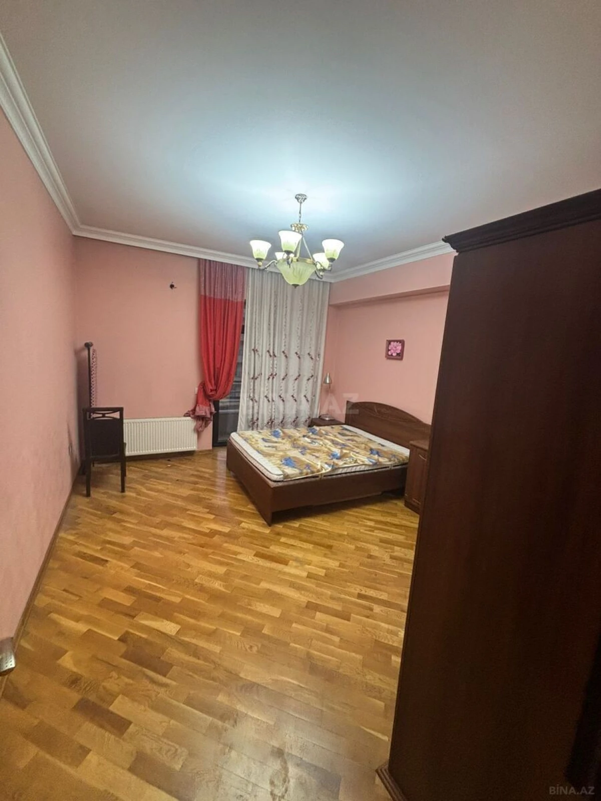 Kirayə verilir 2 otaqlı mənzil 100 m²