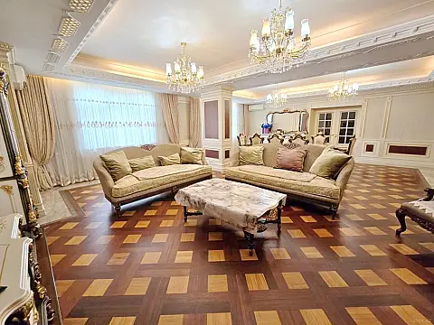 Kirayə verilir 6 otaqlı mənzil 400 m²