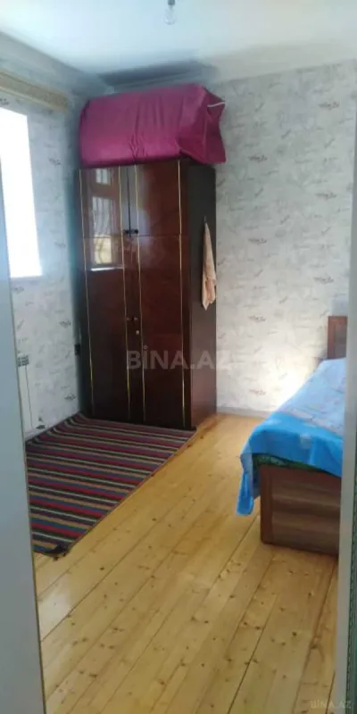 Satılır 5 otaqlı həyət evi 140 m²