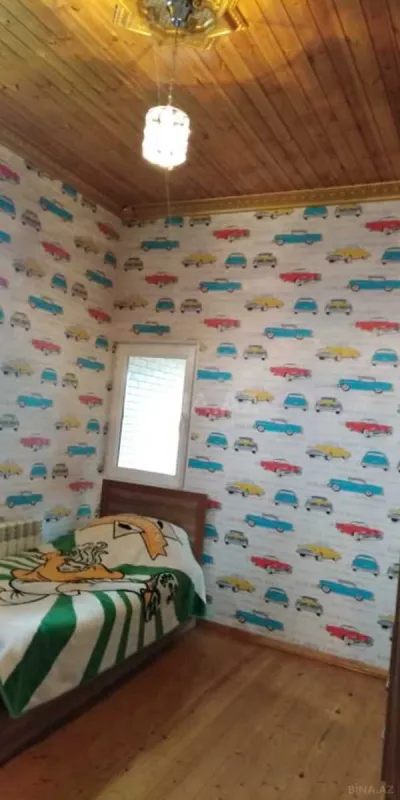 Satılır 5 otaqlı həyət evi 140 m²