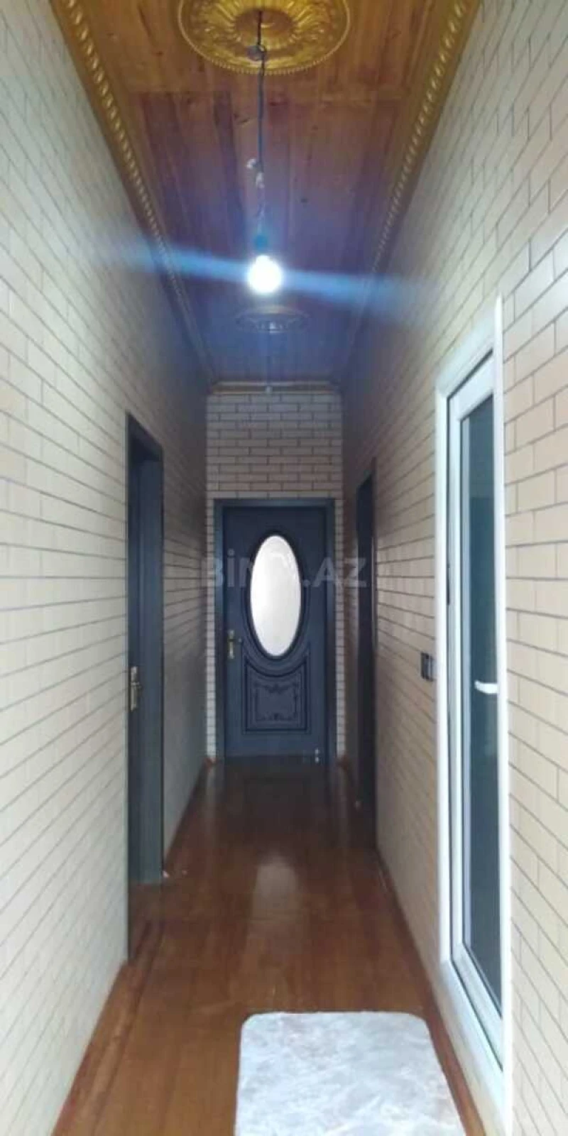 Satılır 5 otaqlı həyət evi 140 m²