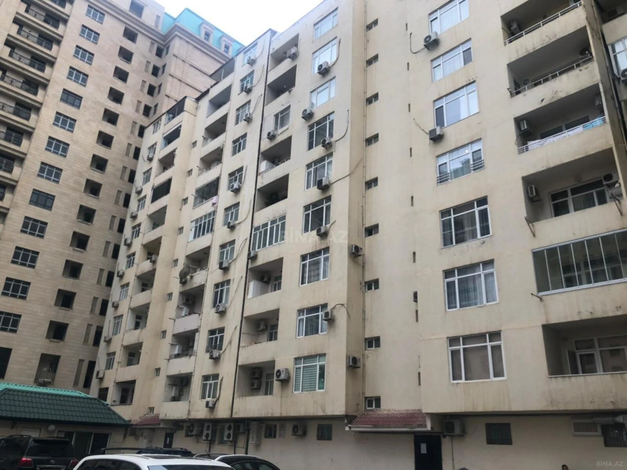 Kirayə verilir 3 otaqlı mənzil 155 m²