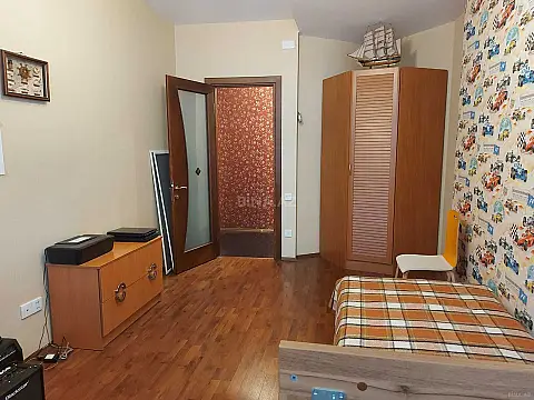 Satılır 3 otaqlı mənzil 136 m²