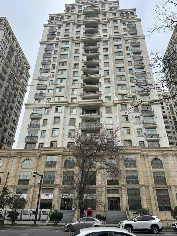 Satılır obyekt 47 m²