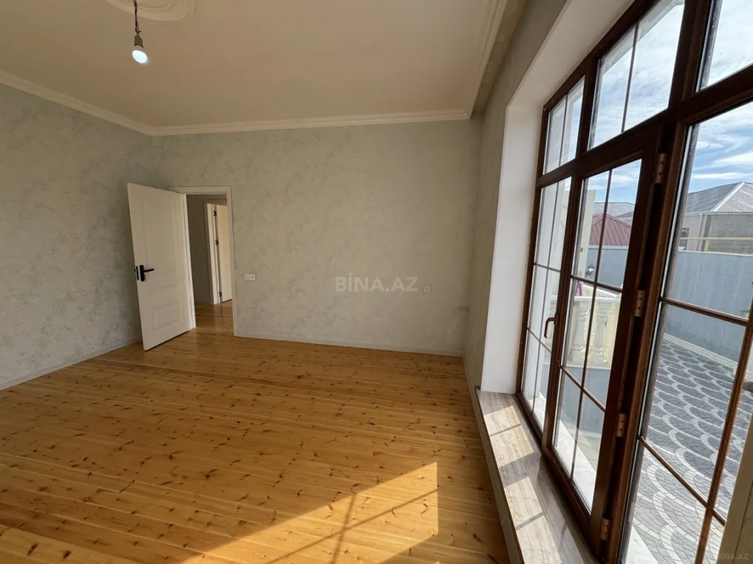 Satılır 4 otaqlı həyət evi 125 m²