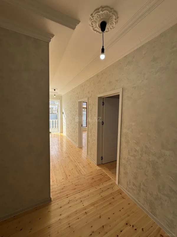 Satılır 4 otaqlı həyət evi 125 m²