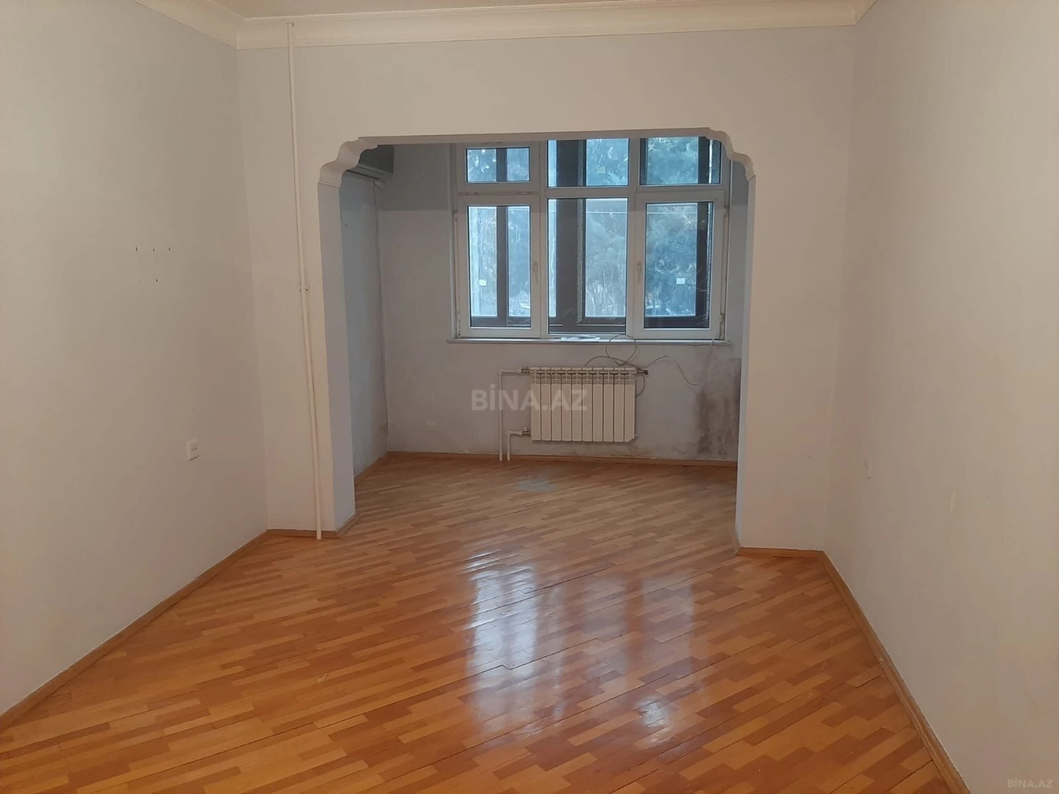 Satılır 4 otaqlı mənzil 110 m²